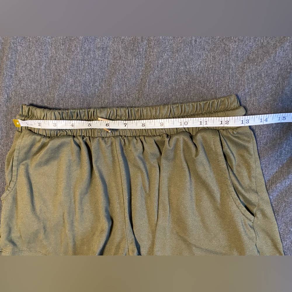 Comfy Shorts - Picture 3 of 4